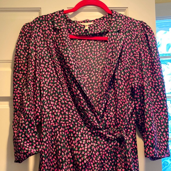 Rebecca Taylor Dresses & Skirts - Only worn twice, Rebecca Taylor midi dress with pink floral print and side waist